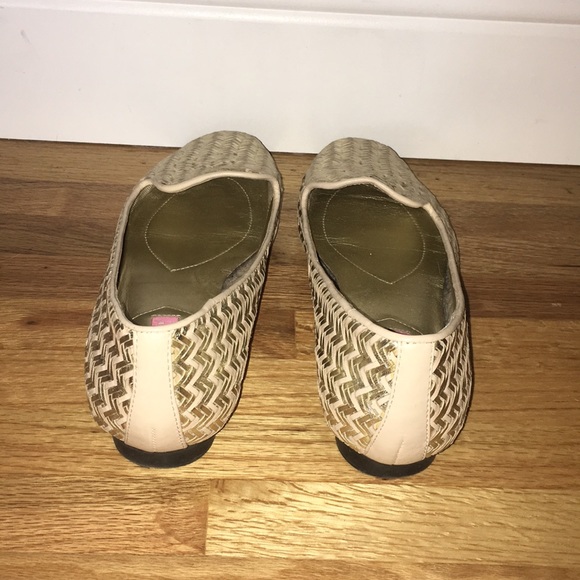 Isaac Mizrahi Golden Loafers - Picture 4 of 5